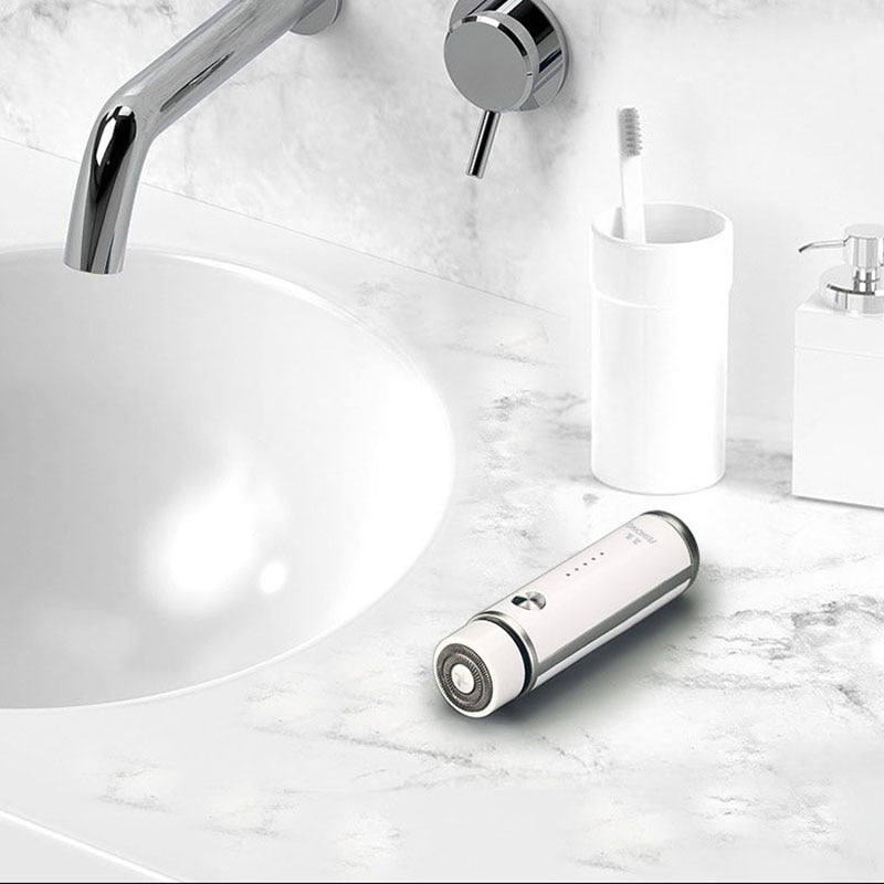 Cooler Trend™ Mini Electric Shaver for Men